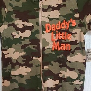 Garanimals 6 to 9 month Onesie